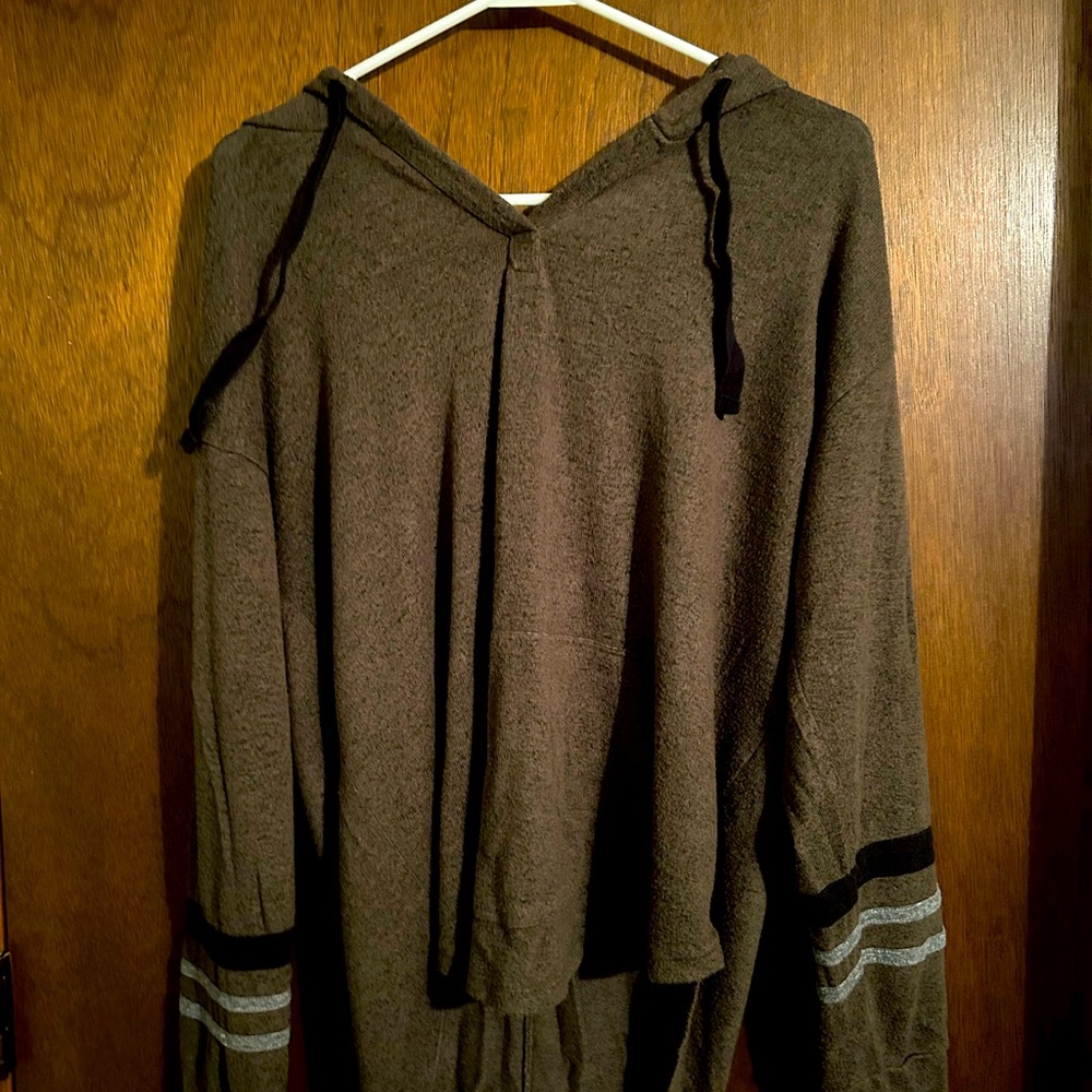Market Spruce comfy hoodie